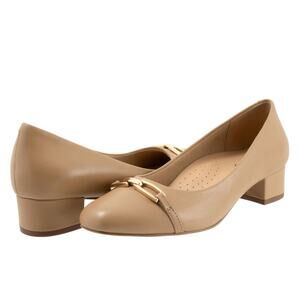 Trotters Dakota Womens Nude Leather Slip On Pumps Heels Shoes Size 8.5 Wide